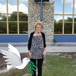 Meet your Posher, Julia